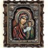 Резная икона Казанской Богородицы