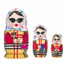 Деревянная игрушка Матрёшка 3 местная "Гламурная"