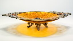 Конфетница из янтаря